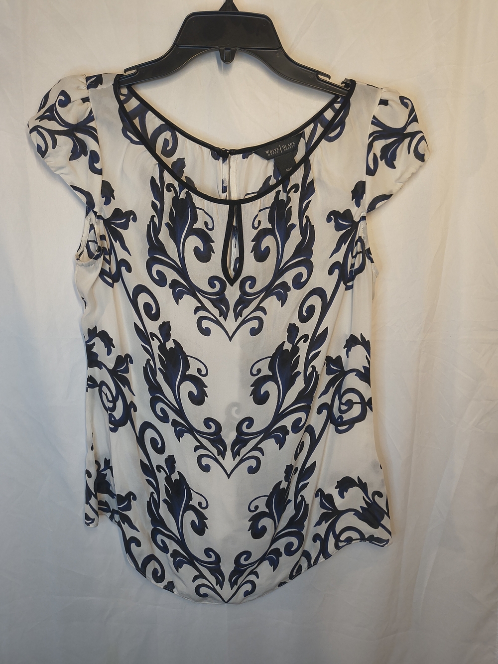 White House Black Market White Blouse with Navy Scroll Print